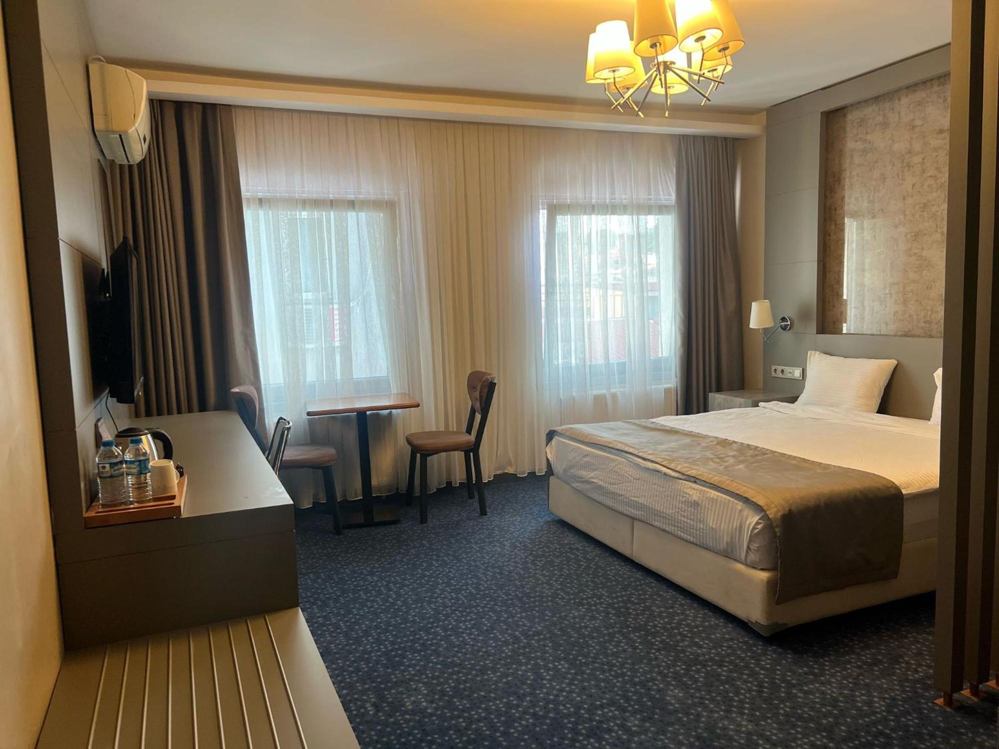 Otel Acar